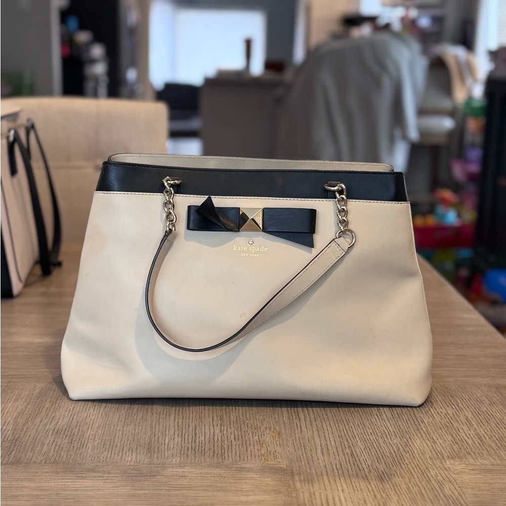 Kate Spade Black and White Shoulder Bag